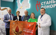 Главврачи медицинских организаций Кировской области сдали кровь