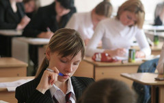 Кировские школьники готовятся написать итоговое сочинение