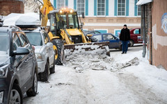 В морозы управляющие компании снизили активность по уборке дворов от снега