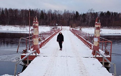 В Кировской области начался ледостав и возникла угроза для понтонных мостов