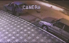 В Кирове пьяный парень пытался угнать автомобиль, однако не смог и просто обчистил его (ВИДЕО)