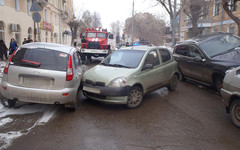 Стали известны подробности вчерашней аварии на Театральной площади в Кирове