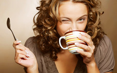 Ученые: любовь к кофе уменьшает грудь