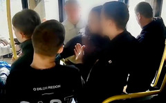 Кировский школьник устроил погром в автобусе с перцовым баллончиком