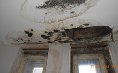 Прокуратура обязала администрацию отремонтировать квартиры в трёх кировских домах