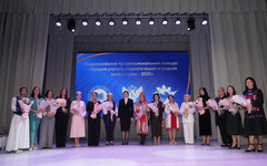 Учитель из Кирова вошла в число лучших преподавателей родного языка