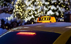 В какое время выгоднее заказать такси в новогоднюю ночь?
