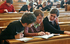 Какую стипендию платят кировским студентам?