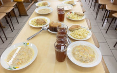 Кировские школьники смогут выбирать меню в столовых