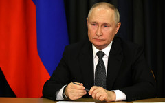 Владимир Путин предложил возродить в России традицию многодетных семей
