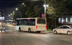 В Кирове автобус сбил пешехода на улице Ленина