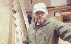 Участник СВО из Кирова открыл столярную мастерскую