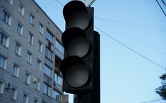 На перекрёстке Воровского и Производственной сломался светофор