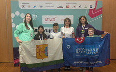 Кировские школьники посетили семейный слет в Москве