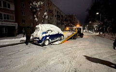 В Кирове эвакуируют машины, мешающие уборке снега