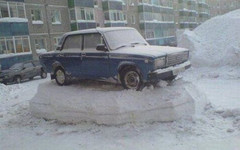 Владельцы автомобилей, мешающих очистке дорог от снега, получат серьезные штрафы