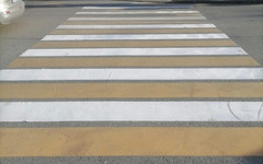 В Кирове на дороги наносят новую разметку