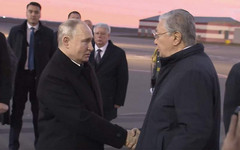 Путин прибыл в Казахстан на переговоры