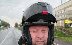 Вячеслав Симаков проверяет дороги на двух колёсах