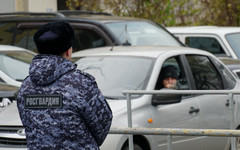 В кировском кафе задержали троих посетителей за избиение мужчины