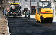 Кировские дороги начнут латать сразу после схода снега