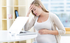 В Котельниче беременной женщине незаконно отказали при устройстве на работу