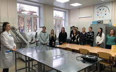 130 кировских школьников участвовали в сессии для профильных классов