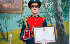 Семье погибшего Героя России из Кировской области вручили «Золотую Звезду»