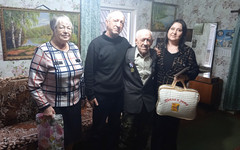 Житель Богородского района отметил 90-летний юбилей