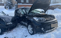 В Слободском в аварии пострадали три человека