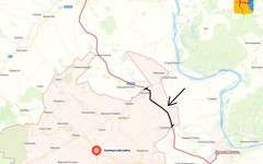 На дороге между Малмыжем и Вятскими Полянами обследуют мост