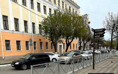 Прокуратура заставила власти обезопасить дороги у семи кировских школ