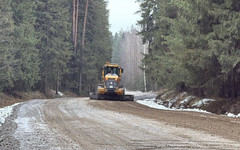 В Кирове усилили уход за дорогой на Сидоровку