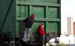 «Зацепер» из Котельнича едва не повредил голову, спрыгнув с поезда