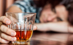 В Кировской области каждый второй случай отравления алкоголем заканчивается смертью