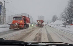 В Кирове дорожные службы работают в усиленном режиме из-за метели