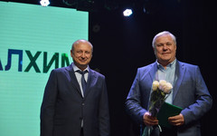 В Кирово-Чепецке отметили лучших сотрудников «Уралхима»