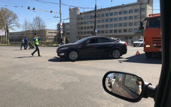 На перекрёстке улиц Московской и Производственной столкнулись две иномарки Ford