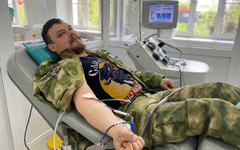 Ветеран боевых действий сдал тромбоциты в Кировском центре крови