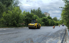 В Кирово-Чепецке асфальтируют Вятскую Набережную