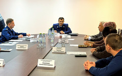 В Омутнинске прокуратура заставила власти заняться заброшенными зданиями