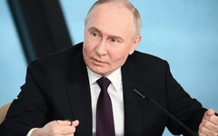 Путин поручил принять закон об индексации пенсий работающим пенсионерам