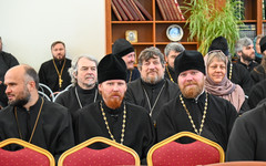 В Вятской Епархии 128 священников