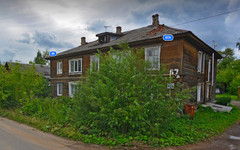 Симаков рассказал, когда расселят аварийный дом на Деповской