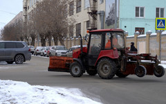 В Кирове составили список улиц, с которых вывезут снег с 26 на 27 января