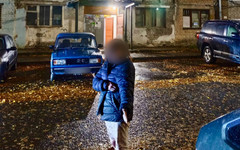 В Кирове пьяные подруги заперли женщину в багажнике автомобиля