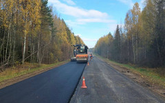 В Кировской области ремонтируют трассу Белая Холуница - Кирс