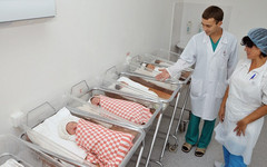 Кировская область оказалась одним из самых отстающих регионов по уровню рождаемости