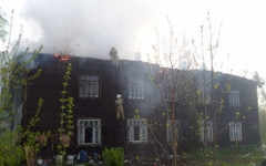 В жилом доме в Кирове произошел пожар (видео)