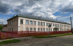 В Мурашинском районе планируют капитально отремонтировать школу